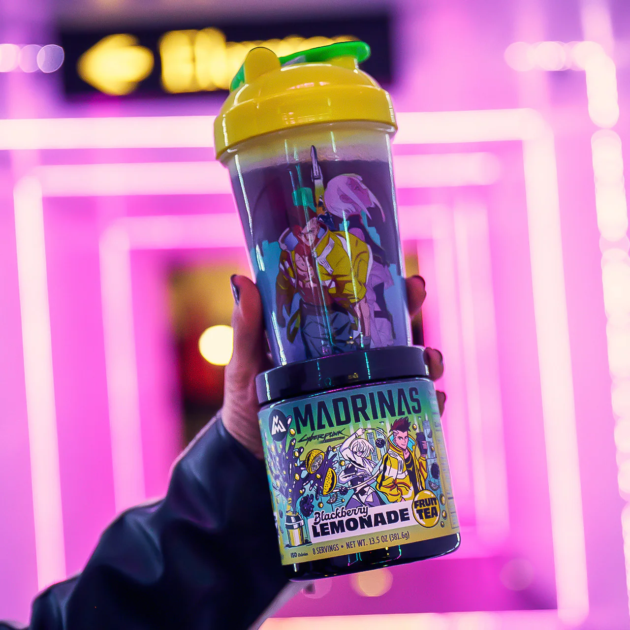 Cyberpunk Edgerunners Collector's Box - Image 9